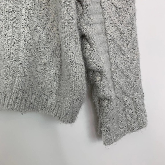 John + Jenn Size Small‎ Cable Knit Sweater Grey Turtleneck Pullover Long Sleeve - Picture 4 of 9